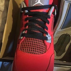 2013 Nike Air Jordan Toro Bravo size 6
